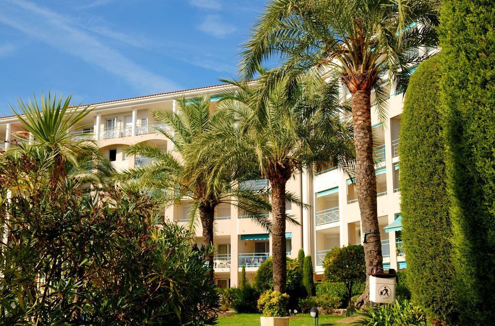 Appartement Les Pins Bleus à Juan-les-Pins Extérieur photo